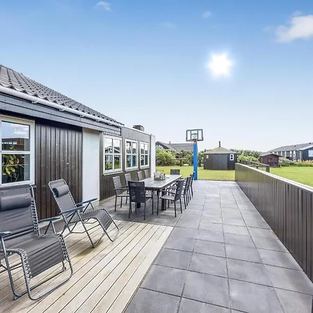 4 Star In Løkken